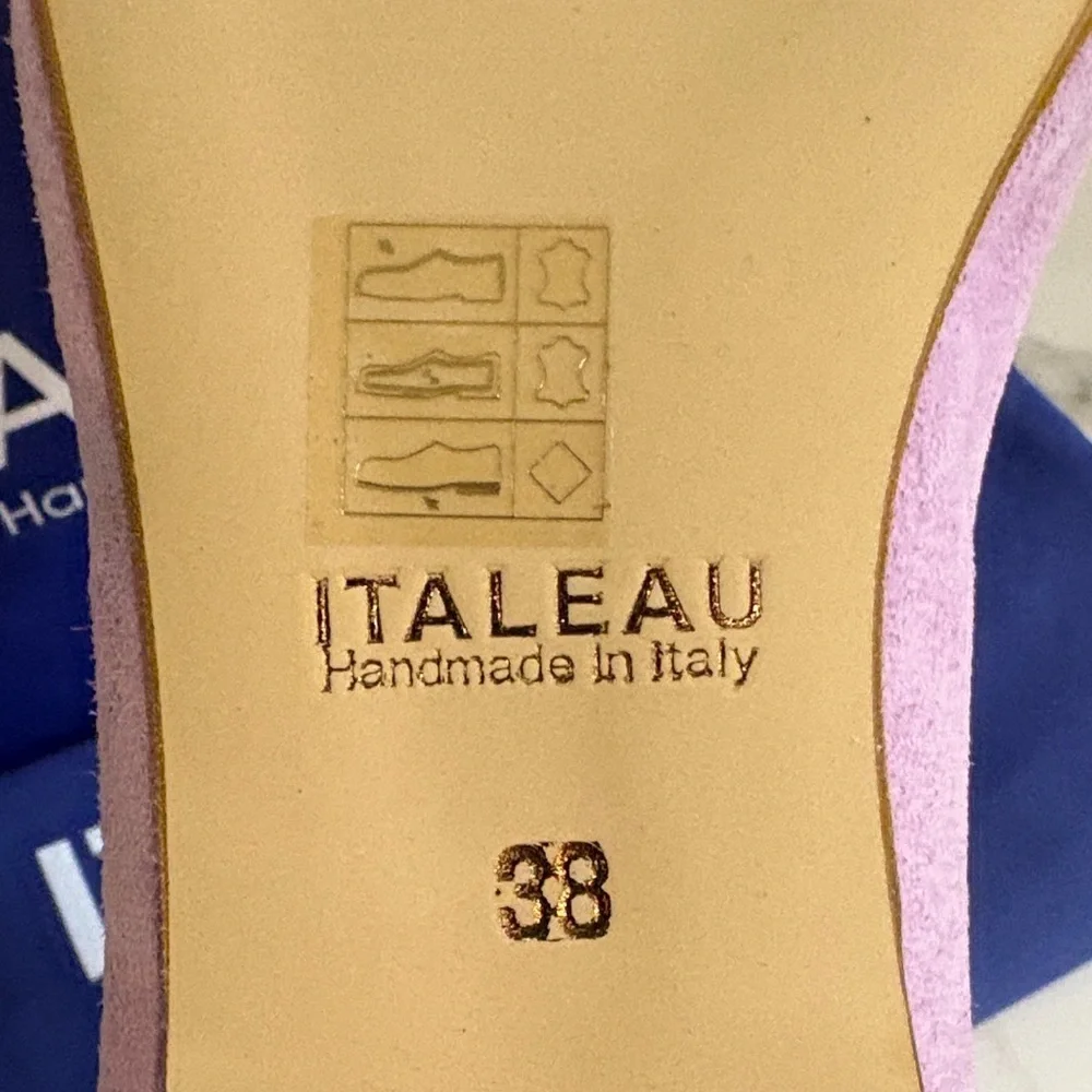 Italeau Purple/Lavender Suede Loafers 38/8